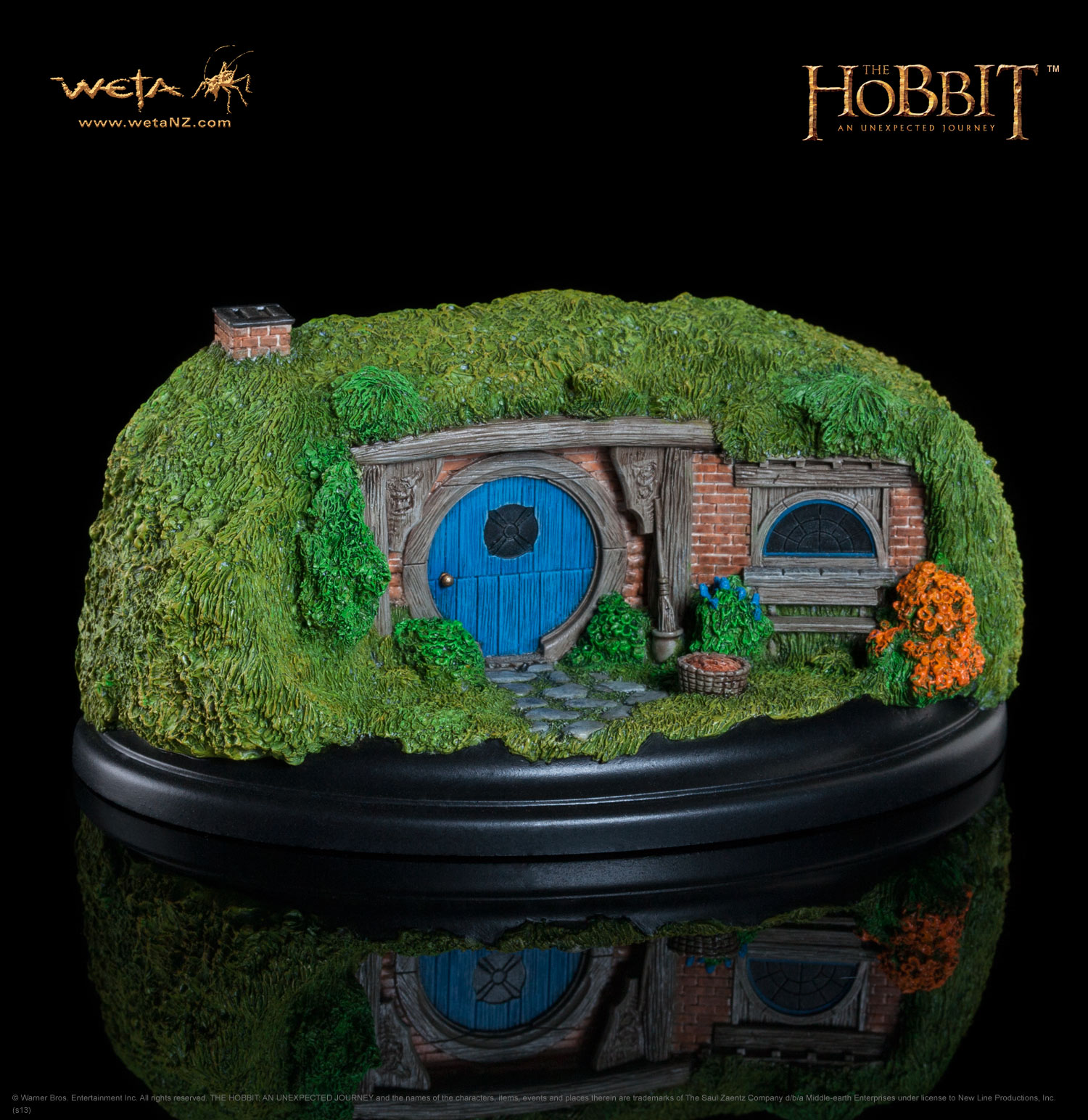 hobbitholeGandalfsCuttingalrg2 The Hobbit - An Unexpected Journey: 26 Gandalf's Cutting