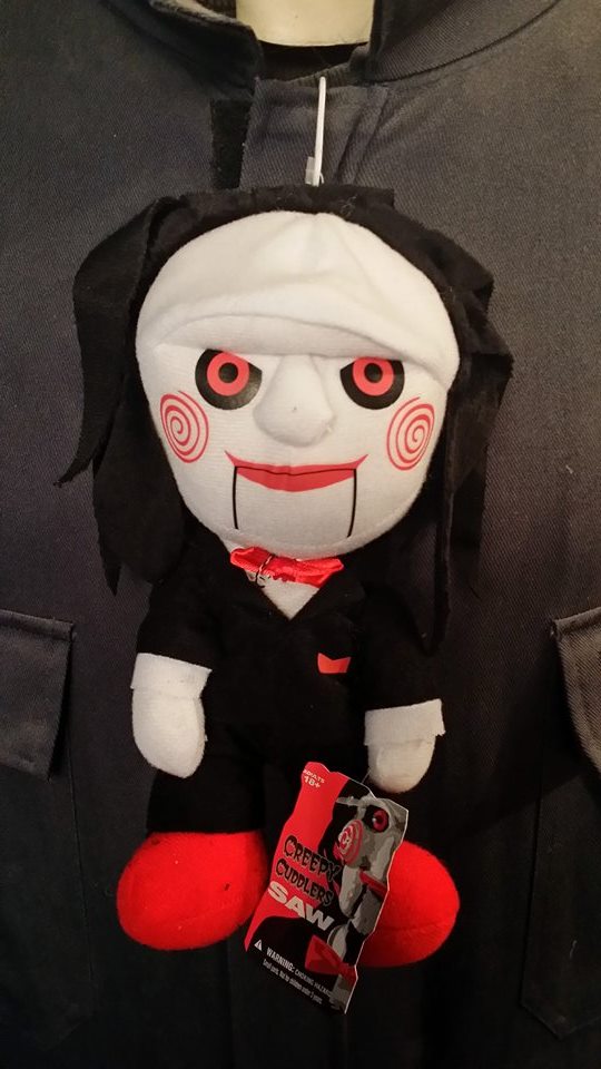10799281_747580395279689_589451464_n Cinema of Fear Plüschfiguren Saw-Puppe 20 cm