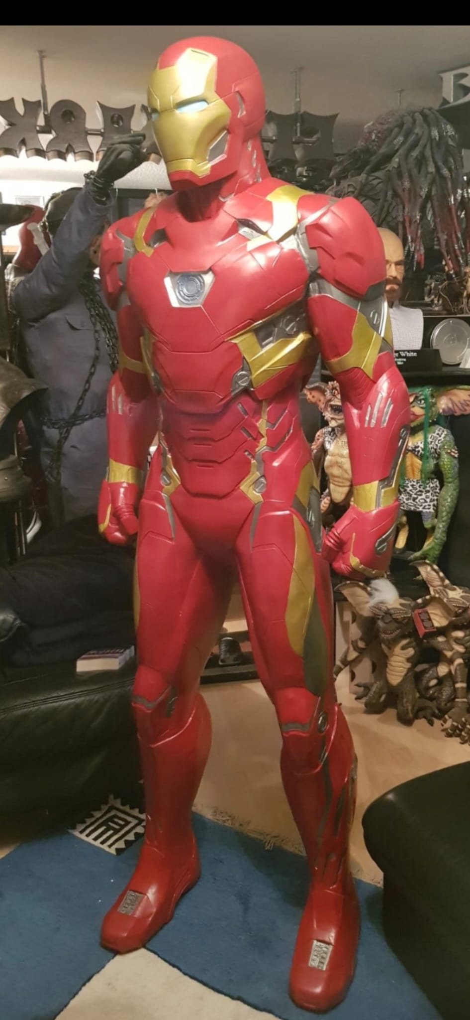 Captain America Civil War Life-size Statue Iron Man (Schaumgummi/Latex) 198 cm Captain America Civil War Life-size Statue Iron Man (Schaumgummi/Latex) 198 cm